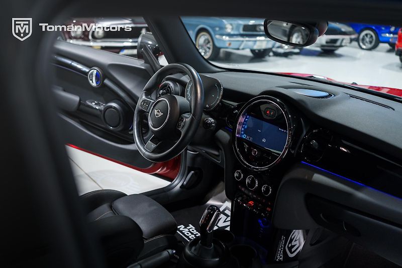 Mini Cooper S (2022) 2.0L T Aut. - fotka 14 z 19