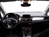 BMW Řada 2 2,0 218d 100kW Aut. Comfort+ - náhled 21