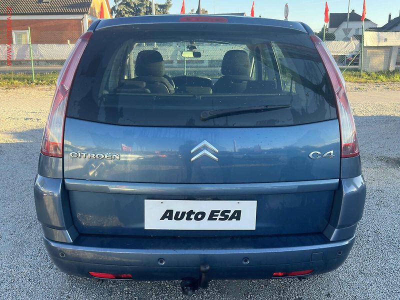 Citroën Grand C4 Picasso (2010) 1.6 HDi 7míst, 1.maj, autoAC - fotka 5 z 20