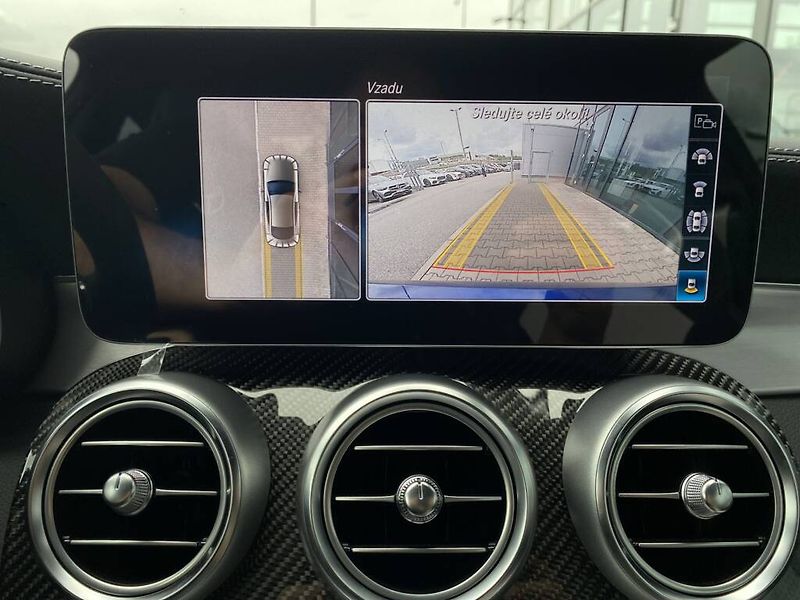 Mercedes-Benz Třídy C (2021) 63s AMG kupé - fotka 20 z 27