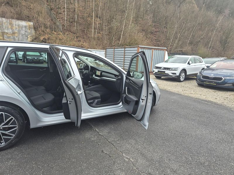 Škoda Octavia ZAMLUVENO ! 2,0TDi 85kw 17ALU - fotka 17 z 46