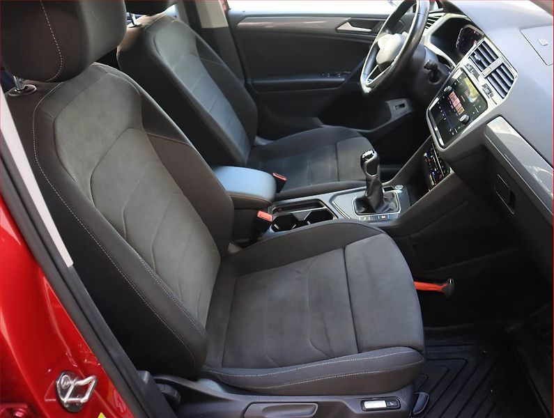 Volkswagen Tiguan (2021) 1.5 TSI - fotka 9 z 22