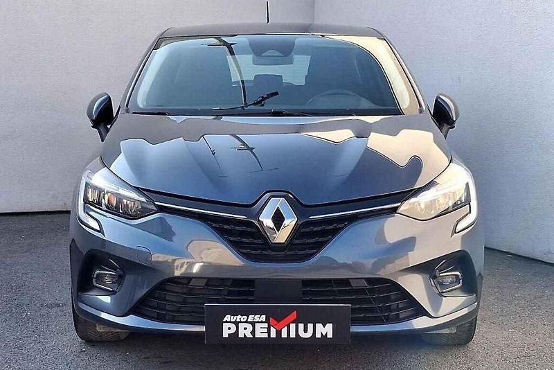 Renault Clio 1.6 E-Tech Hybrid.