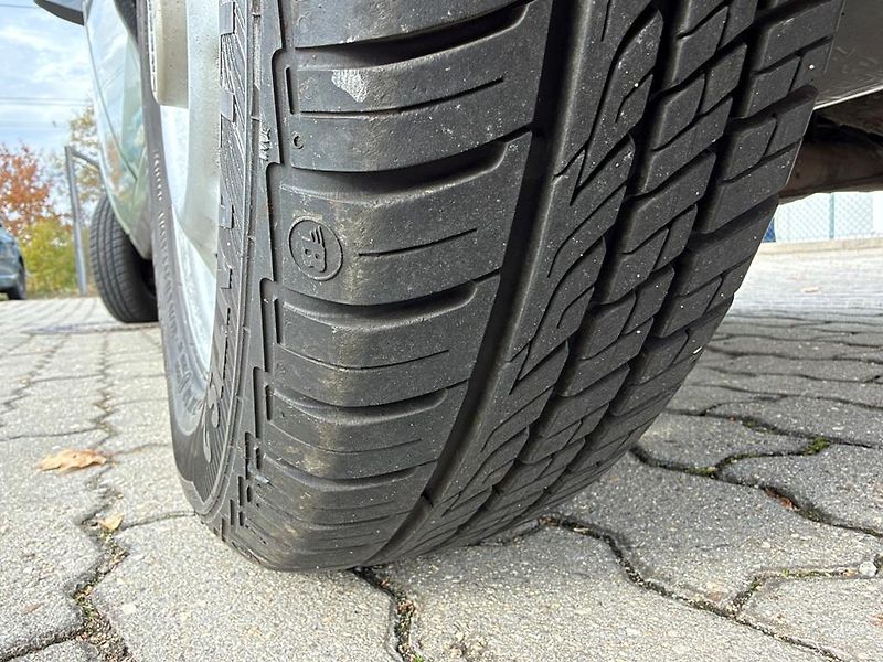 Škoda Favorit 1.3 46 kW 136 L - fotka 16 z 16