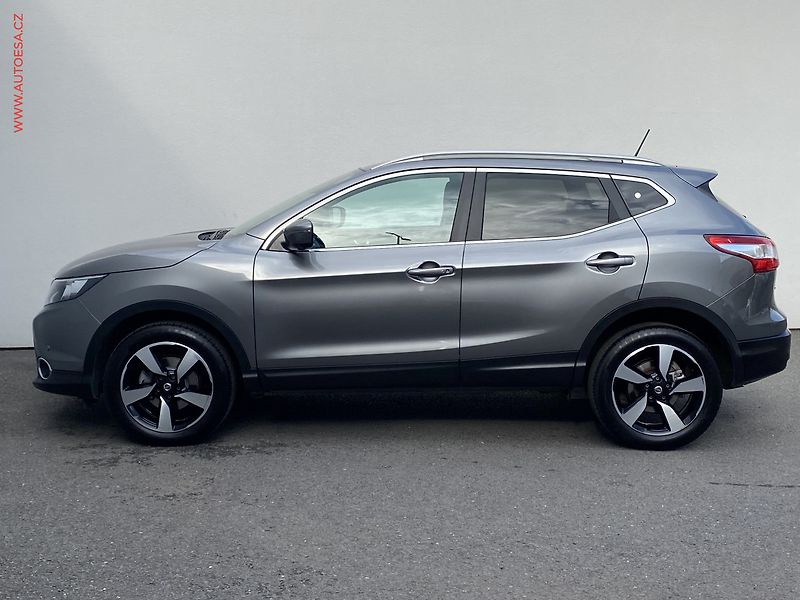 Nissan Qashqai (2017) 1.2DiG-T, Acenta, AT, navi - fotka 8 z 20