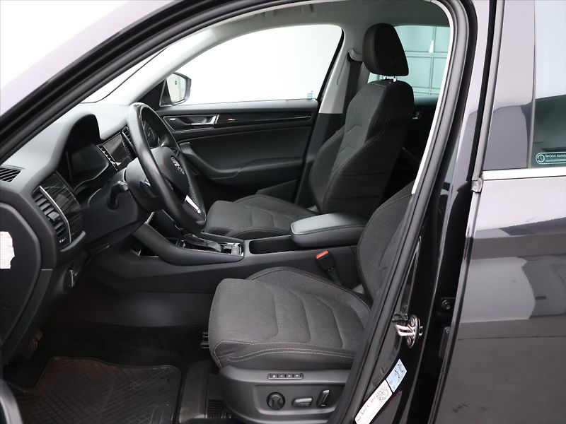 Škoda Kodiaq 2,0 TDI 140kW Style Navi - fotka 12 z 33