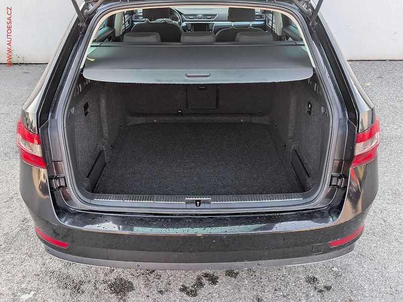 Škoda Superb (2016) 2.0 TDi, ČR, Ambition, bixen - fotka 7 z 16