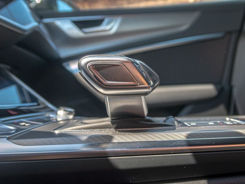 Audi A6 (2020) 3.0TDI 210KW – BLACK EDITION - fotka 30 z 53