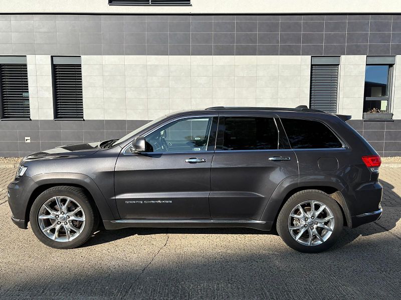 Jeep Grand Cherokee 3.0 CRD 184 kW 4X4 SUMMIT, ČR - fotka 4 z 59