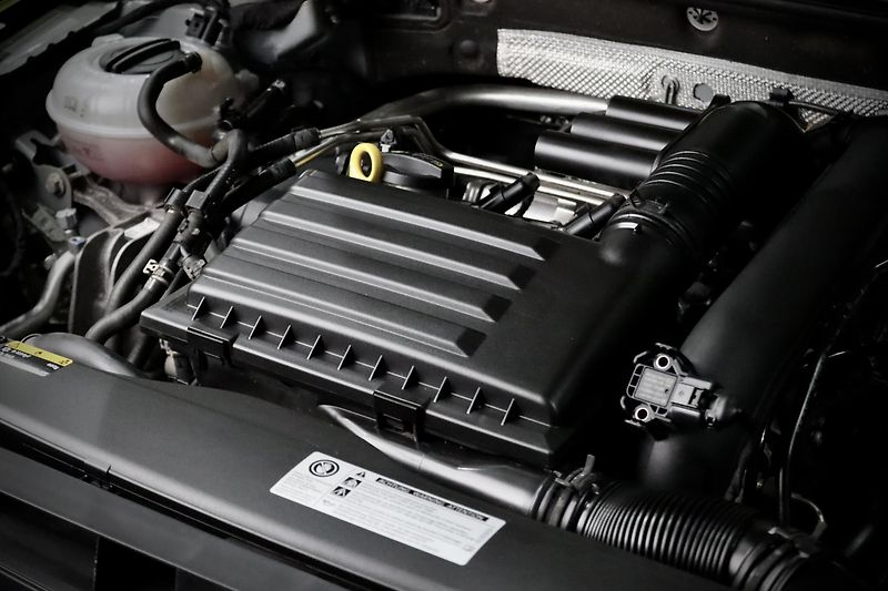 Volkswagen Golf 7 Facelift 1.4 TSI 92 kW - fotka 11 z 40
