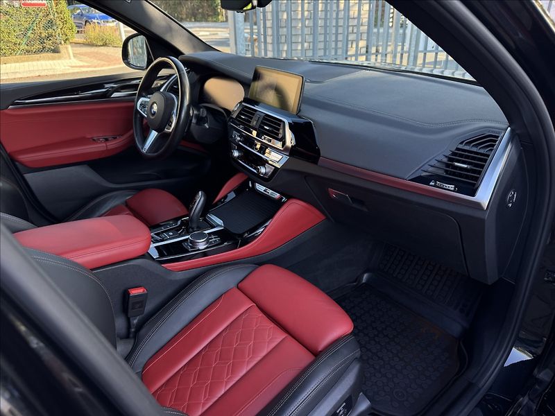 BMW X4 M40i - fotka 10 z 36