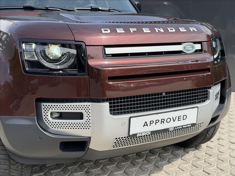 Land Rover Defender 3,0 130 D300 First Ed. 8MÍST - fotka 43 z 50