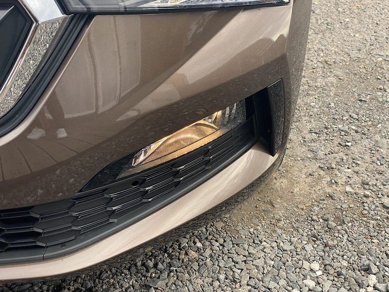 Škoda Scala 1.6TDi, ČR-1m, manual - fotka 9 z 17