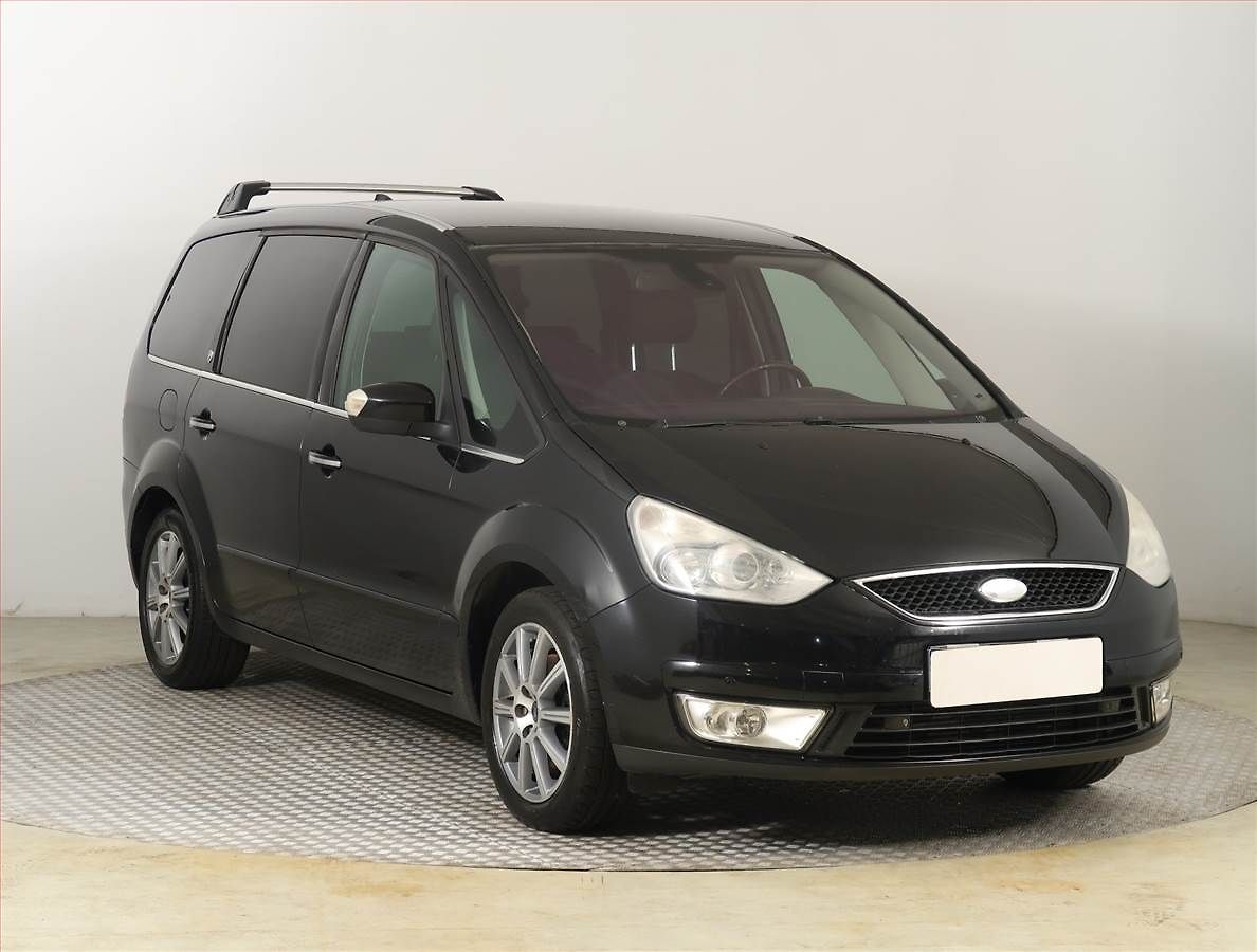 Ford Galaxy Titanium 2.0 TDCi, 7 míst