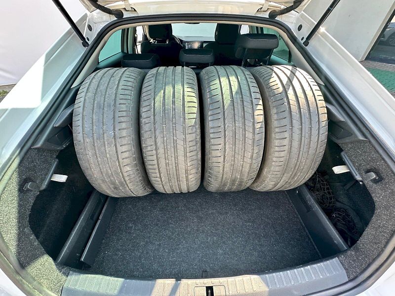 Škoda Octavia (2022) 1.5 TSI e-TEC 110kW DSG Style - fotka 24 z 25