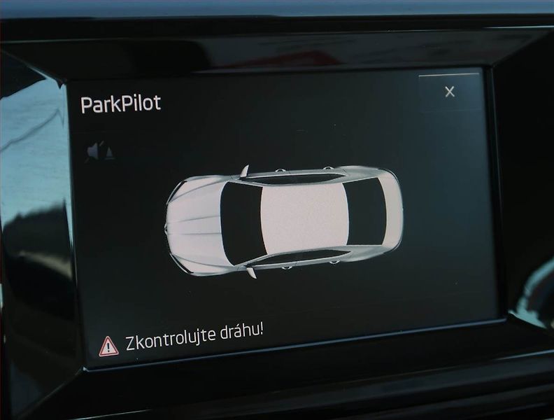 Škoda Superb (2016) Style Plus 2.0 TDI, Automat - fotka 21 z 26