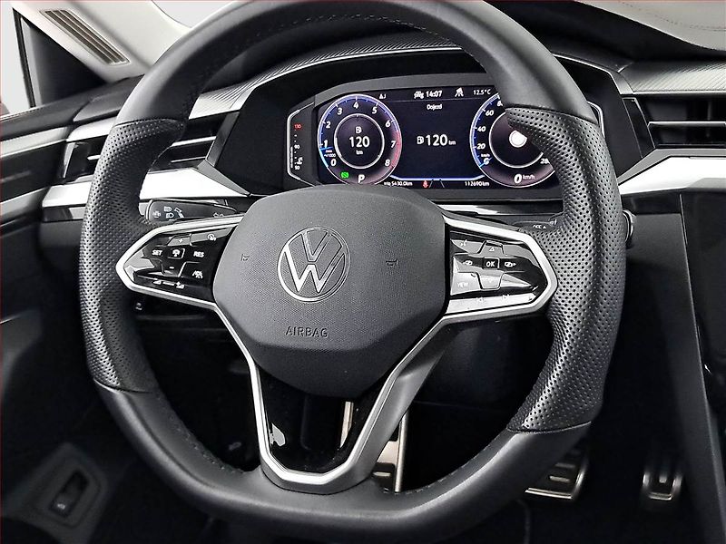 Volkswagen Arteon (2023) Elegance 2.0 TSI 4Motion - fotka 19 z 21