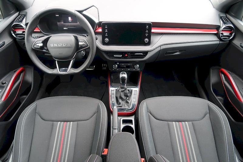 Škoda Fabia (2025) Monte Carlo 1,0 TSi / 85 kW DS - fotka 12 z 31