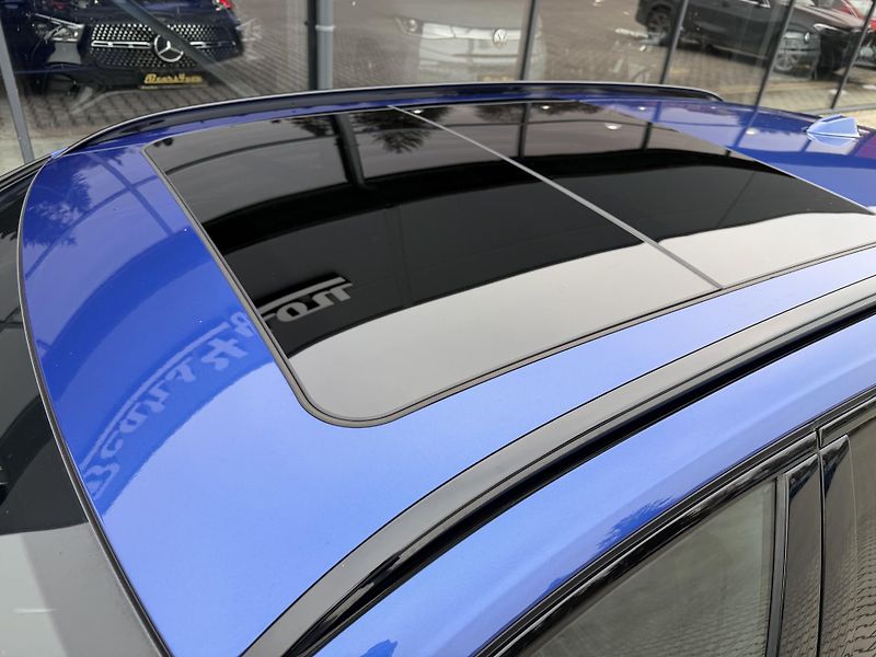 BMW Řada 3 (2023) M340i 275kW XDRIVE HUD PANORAM - fotka 22 z 53