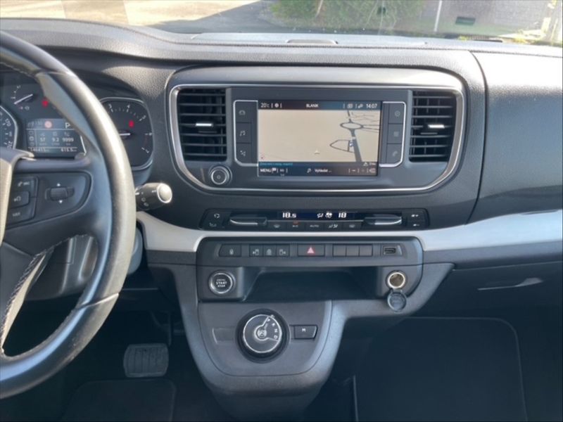 Toyota ProAce Verso 2,0 D-4D 180k L2 VIP - fotka 10 z 11