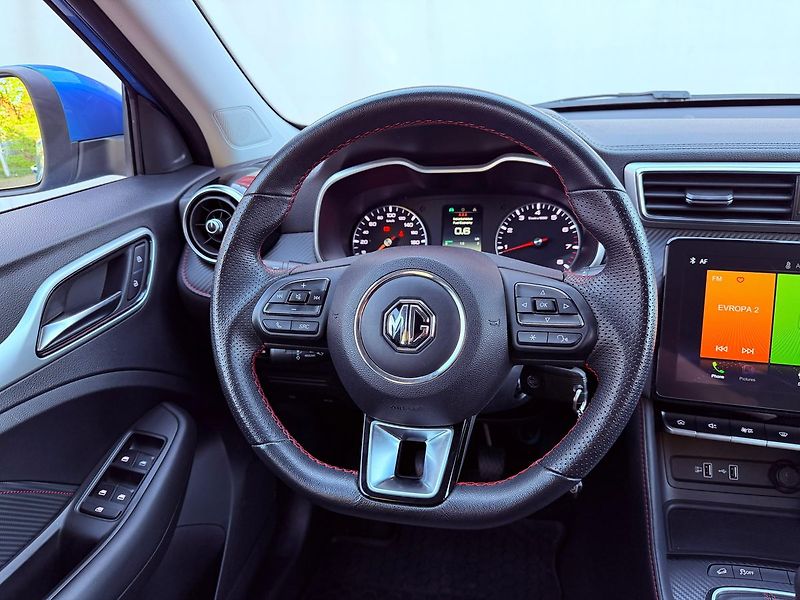 MG ZS 1.5 Essential, ČR, 36 tkm - fotka 17 z 26