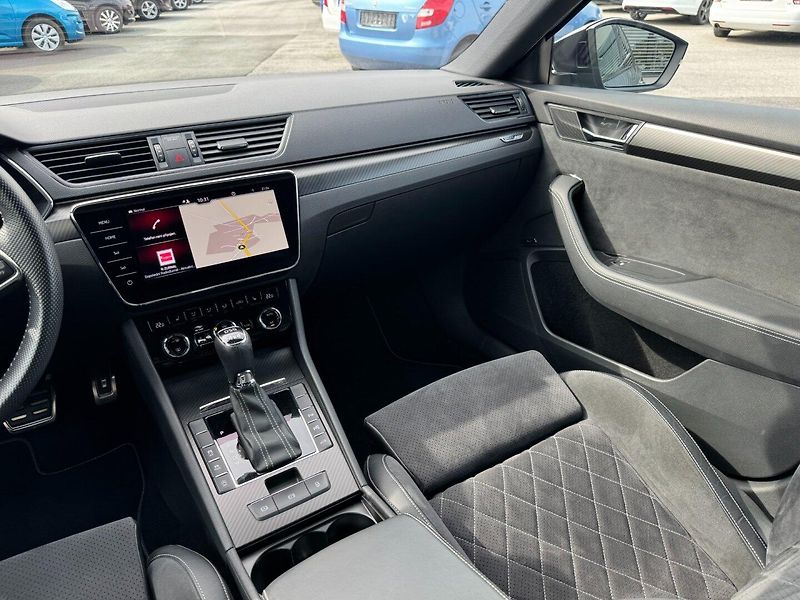 Škoda Superb (2021) Sportline 2.0 TSI DSG 4x4 - fotka 14 z 45