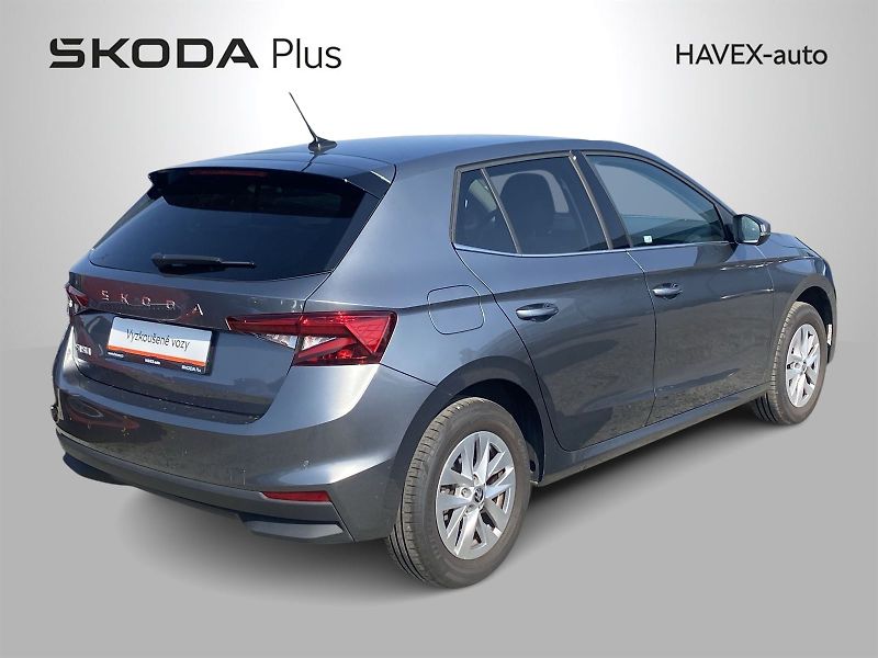 Škoda Fabia (2024) 1.0 TSI Top Selection - fotka 2 z 35