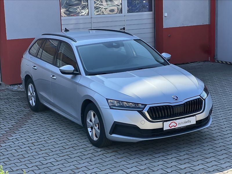 Škoda Octavia 2,0 TDI 85kW Active Combi - fotka 7 z 37