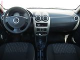 Dacia Sandero (2012) 1.2i, 1.maj,ČR, Klima - náhled 8