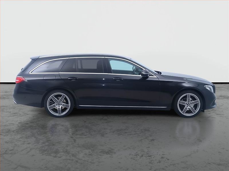 Mercedes-Benz Třídy E (2017) E 220 d, Automat, Kůže, Navi - fotka 6 z 16