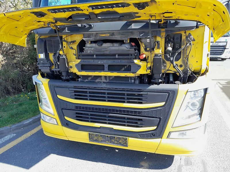 Volvo FM 330 Thermoking T-1200R - fotka 5 z 40