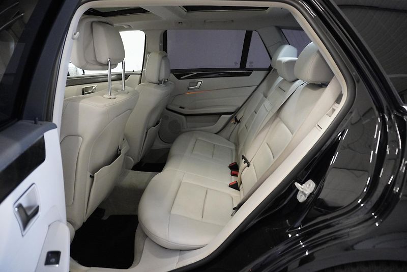 Mercedes-Benz Třídy E 350CDi automat - fotka 16 z 34