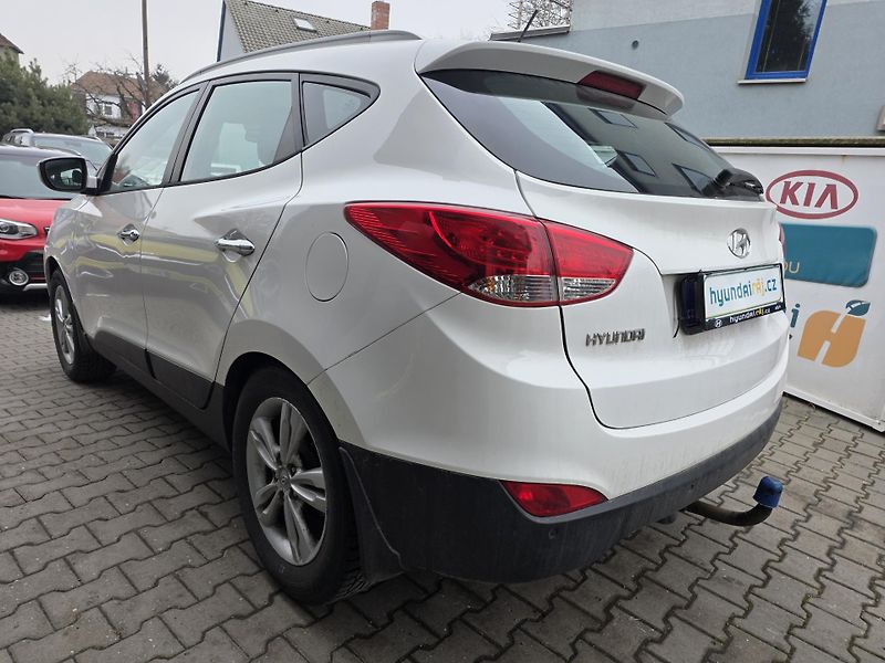 Hyundai ix35 1.6-NAVI-TAŽNÉ-TEMPOMAT - fotka 6 z 12
