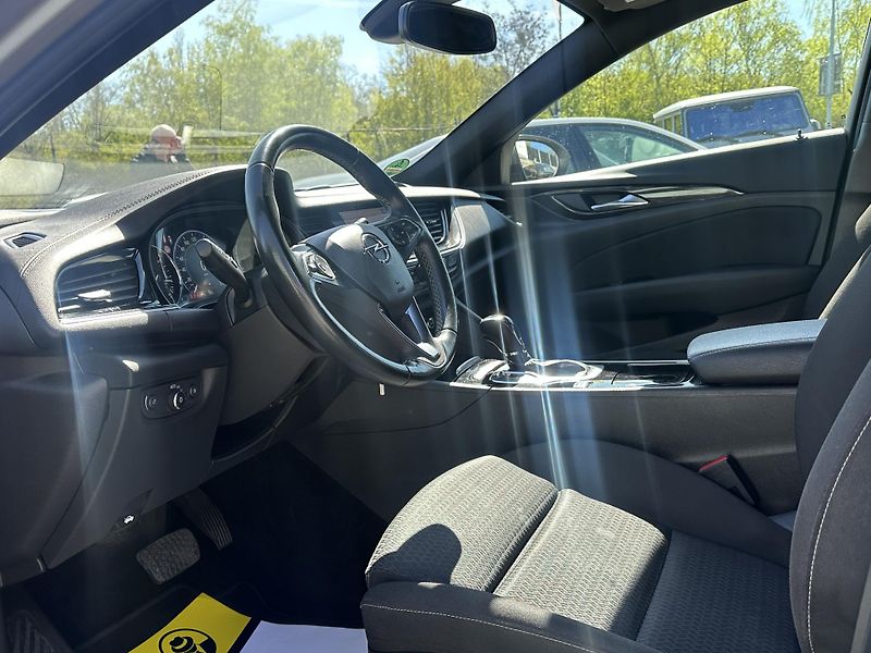 Opel Insignia (2022) Opel Insignia Sports Tourer 20 - fotka 8 z 19
