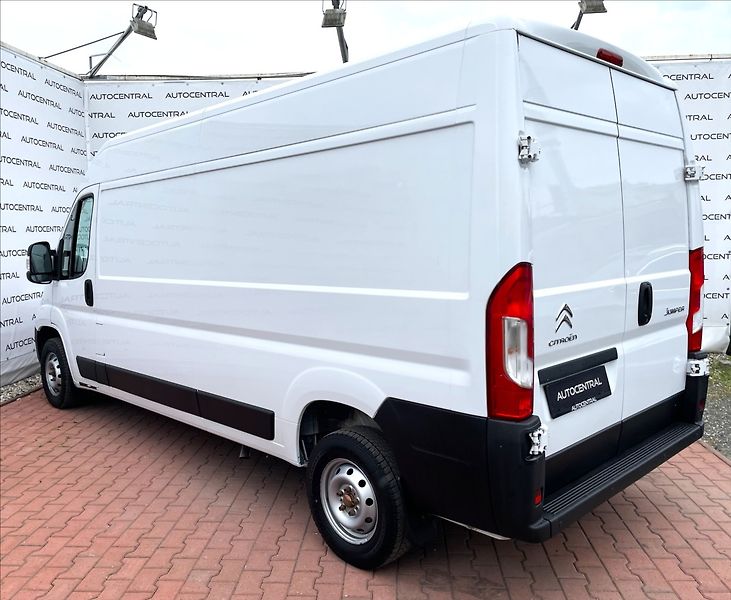 Citroën Jumper 2,2 BlueHdi Plus,103kW,L3H2  3 - fotka 6 z 19