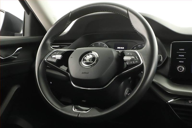 Škoda Octavia (2021) 1.5 TSI e-tec, Automat - fotka 8 z 16