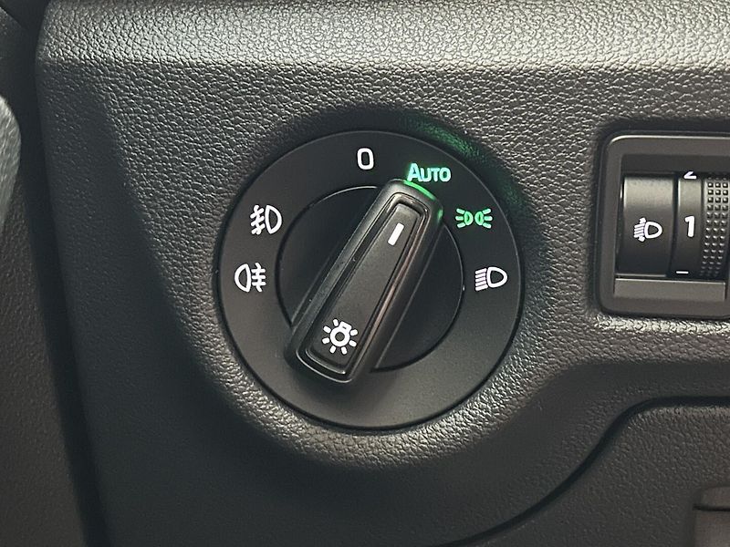 Škoda Kamiq 1.0 TS Selection - fotka 15 z 30