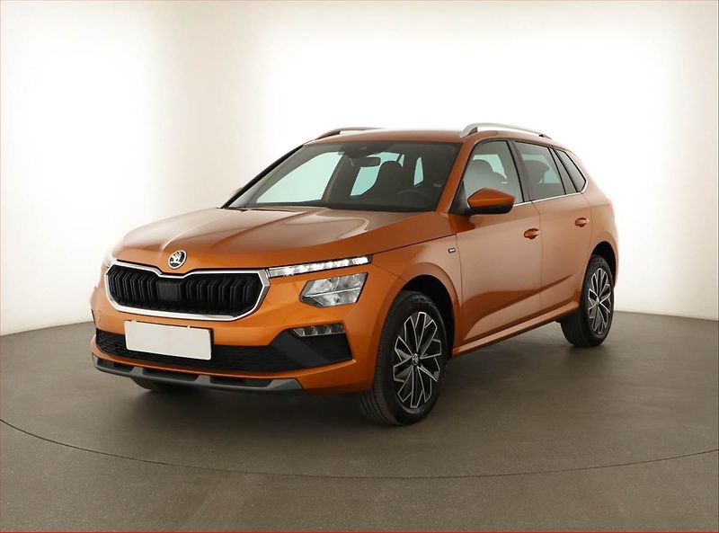 Škoda Kamiq (2024) 1.0 TSI, Drive - fotka 2 z 14
