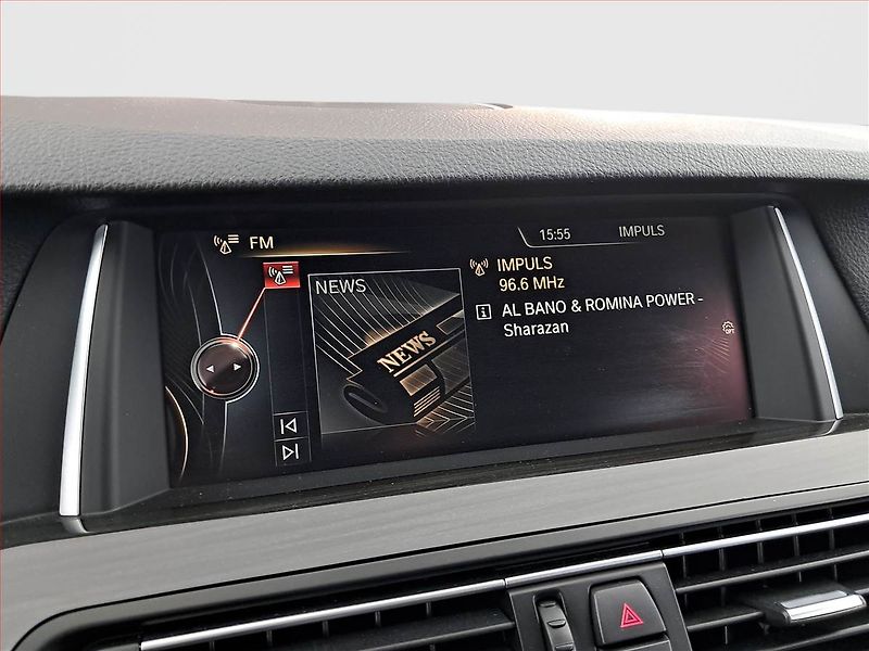 BMW Řada 5 (2015) 520d, Automat, Tempomat - fotka 17 z 24