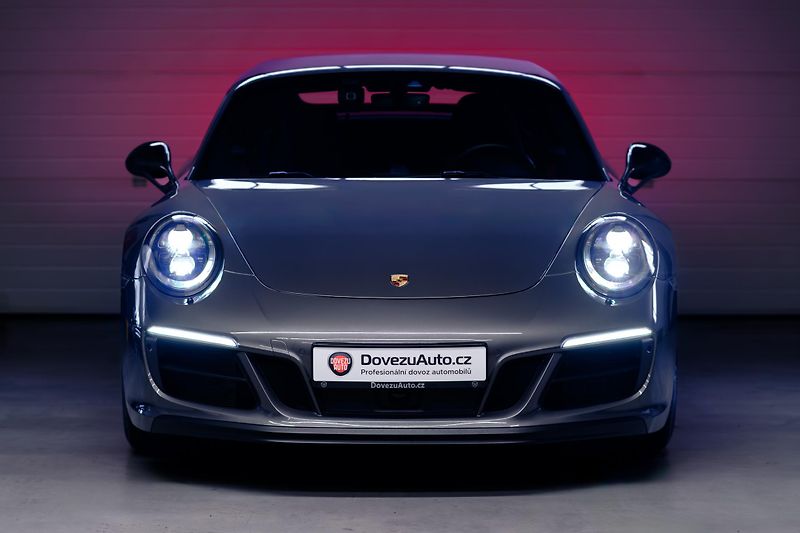 Porsche 911 Carrera 4 GTS Lift 331kWCabrio - fotka 52 z 52