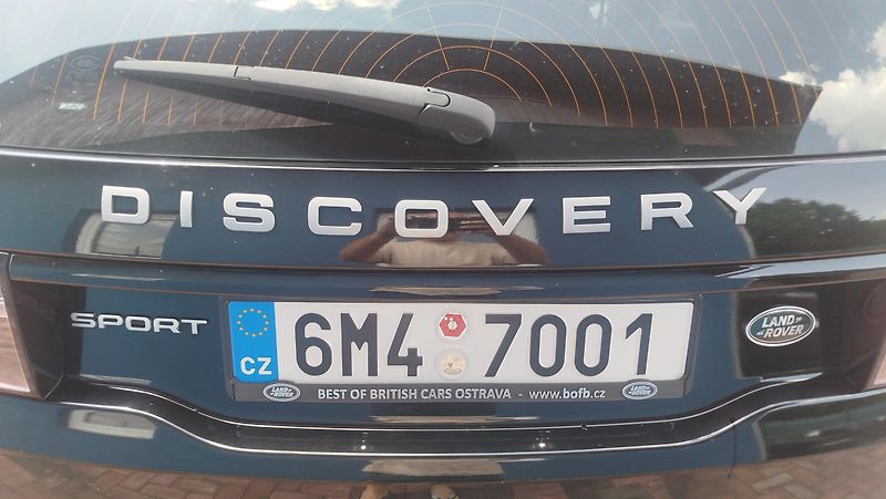 Land Rover Discovery Sport (2018) 2.0 TD4  SPORT  KOUPENO CZ - fotka 46 z 46