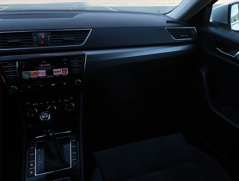 Škoda Superb (2016) 2.0 TDI 4x4, 4X4, Automat, ČR - fotka 8 z 27