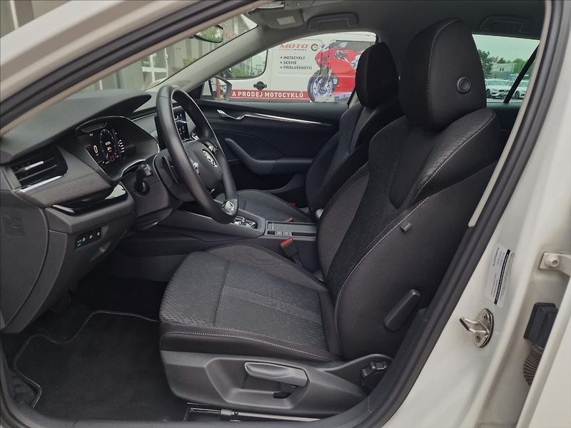 Škoda Octavia 1.5TSI G-Tec DSG Style,1.Maj. - fotka 19 z 50