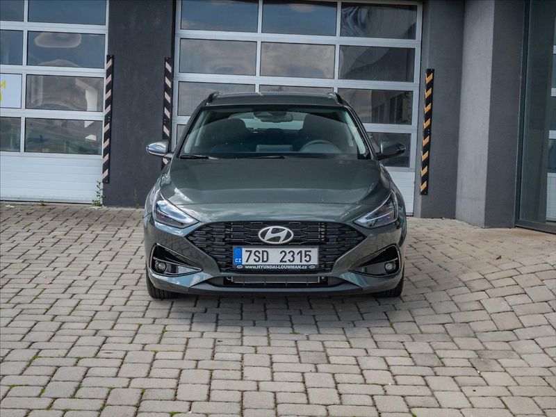 Hyundai i30 1,0 T-GDI MT STYLE - fotka 2 z 14
