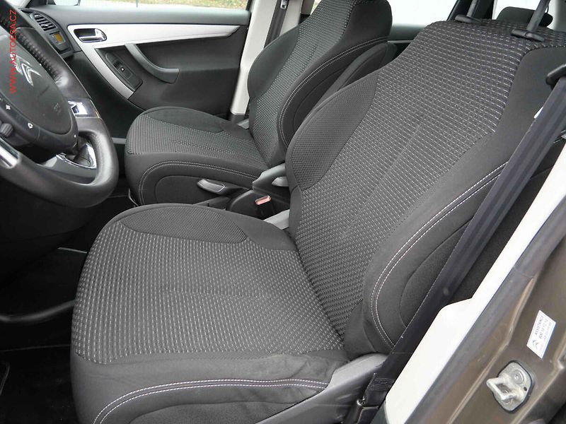 Citroën C4 Picasso (2011) 1.6HDi, 1.maj,ČR, Tendance - fotka 9 z 20