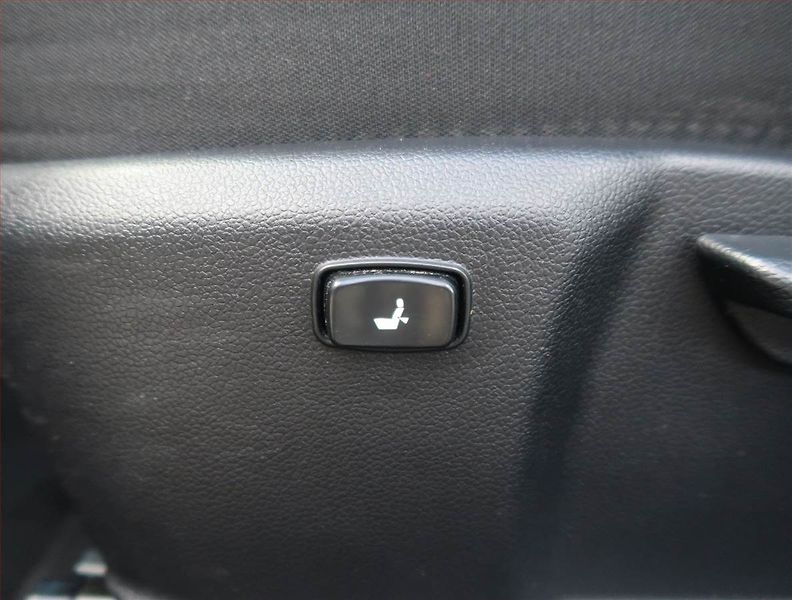 Kia Ceed (2016) GT Line 1.0 T-GDI, Navi - fotka 22 z 22