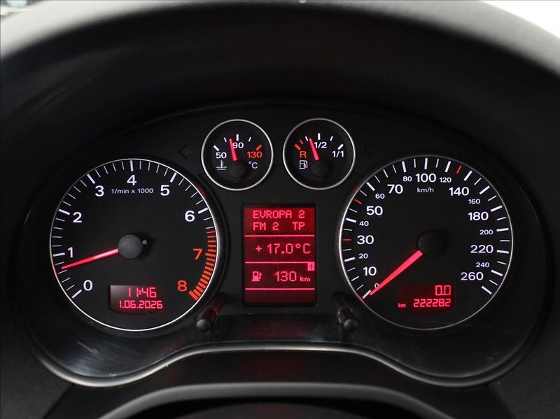 Audi A3 2,0 FSi 110kW Panorama Rozvody - fotka 19 z 19