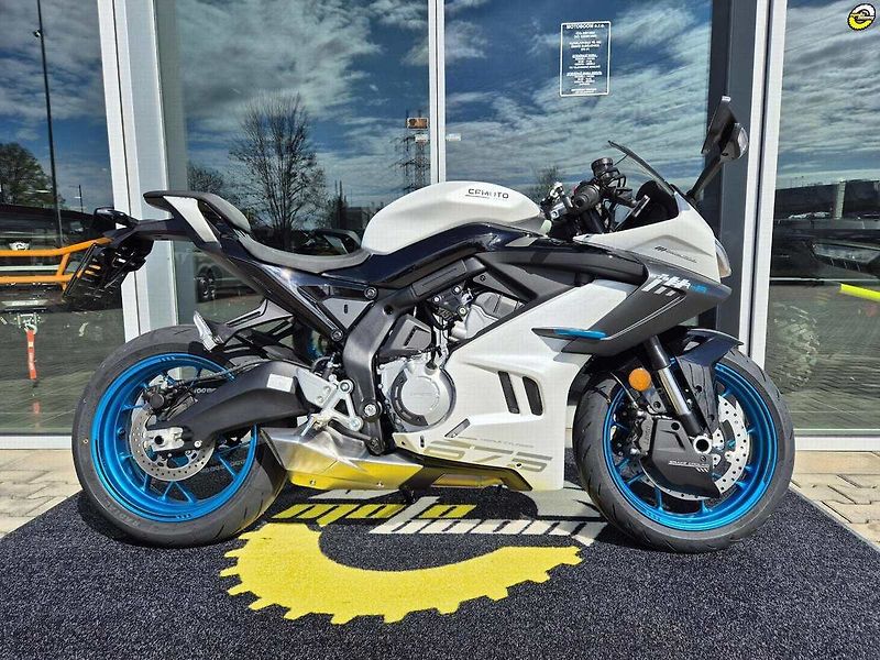 CFMOTO (2026) 675 SR-R - SKLADEM - fotka 3 z 43