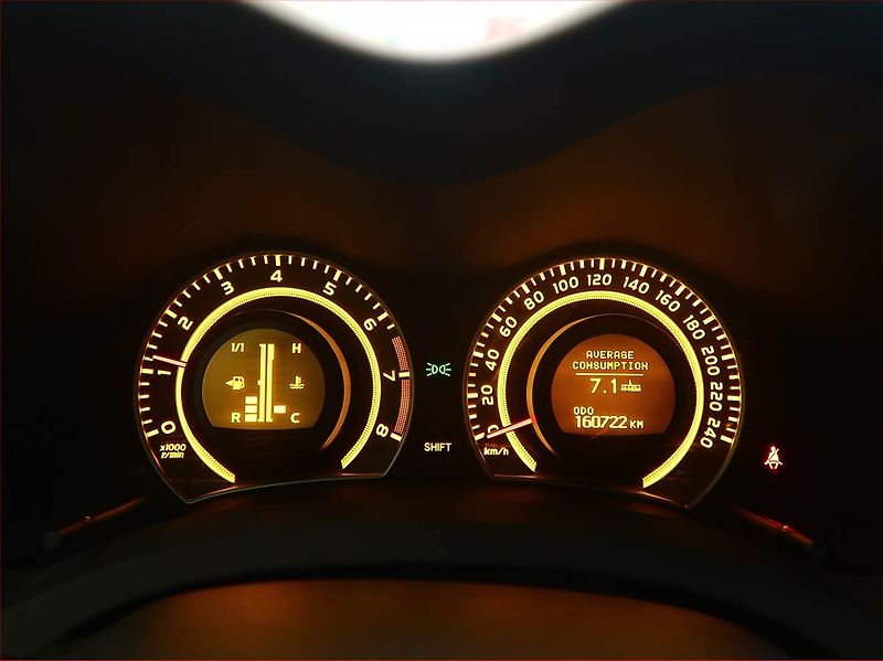 Toyota Auris (2009) 1.6 Dual VVT-i, Serv.kniha - fotka 11 z 15