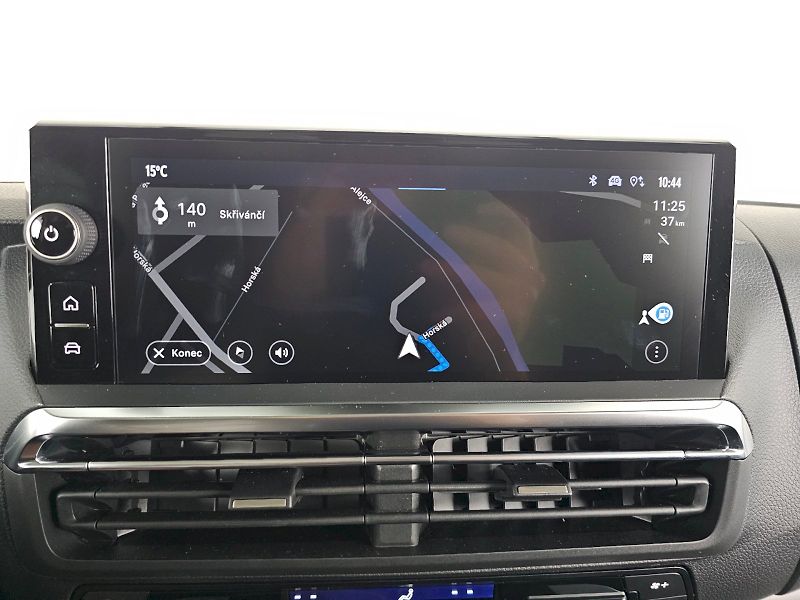 Toyota ProAce Verso (2025) 2.0D 130kW 8AT VIP SKYVIEW 7S - fotka 11 z 29